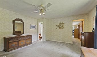 618 Mellowood Dr, Indianapolis, IN 46217
