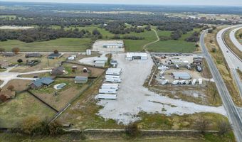 707 S Wickham St, Alvord, TX 76225