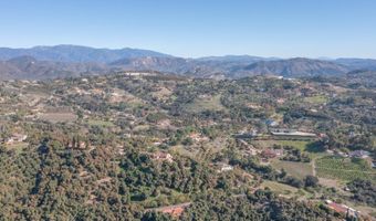 3322 Canonita Dr, Fallbrook, CA 92028