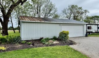 12801 E Edgewater Dr, Albany, IN 47320