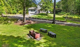 532 Lewis Farm Rd, Coventry, RI 02827