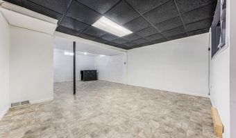 2725 S JACKSON St, Appleton, WI 54915