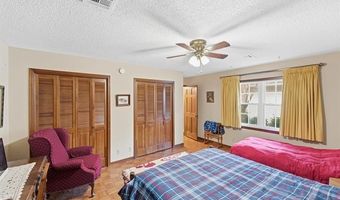 633 Cherry Ln, Bartlesville, OK 74003