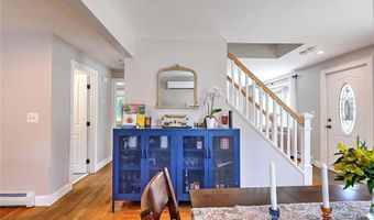 9 Norman St, Cumberland, RI 02864