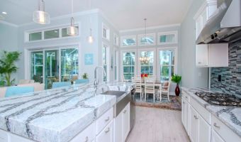 717 MANNS HARBOR Dr, Apollo Beach, FL 33572