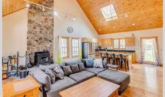 89 Meadow Ln, Campton, NH 03223