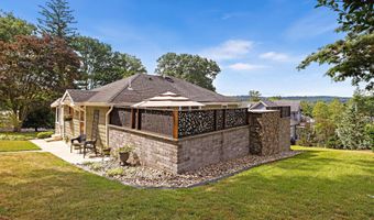45 Mountainside Ave, Atlantic Highlands, NJ 07716