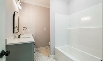 1038 N Linden Dr, Alcoa, TN 37701