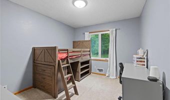 13941 Herald Ct, Apple Valley, MN 55124