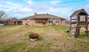207 Deer Creek Dr, Alvord, TX 76225