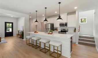 1104 Berkeley St, College Station, TX 77840