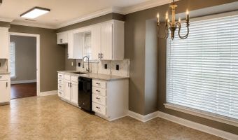 12653 Parkwood Dr, Baton Rouge, LA 70815