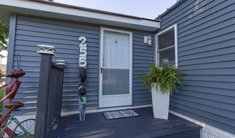 255 Lane 102 Crooked Lk, Angola, IN 46703