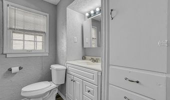 1016 E Cypress St, Altus, OK 73521