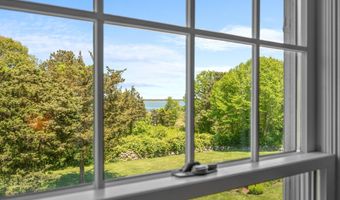 91 Allyn Ln, Barnstable, MA 02630