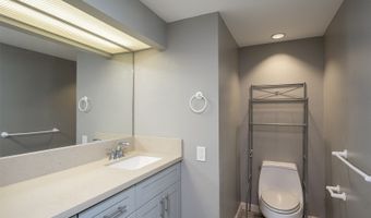 545 Queen St 537, Honolulu, HI 96813