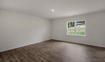 1052 Misty Creek Dr, Aberdeen, NC 28315
