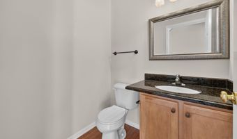 392 Sedgewood Ln, Ann Arbor, MI 48103