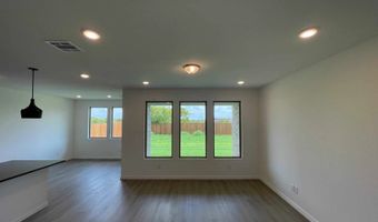 725 Waterhouse Lake Dr, Anna, TX 75409