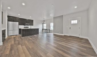 2391 Homewood Dr, Ammon, ID 83406