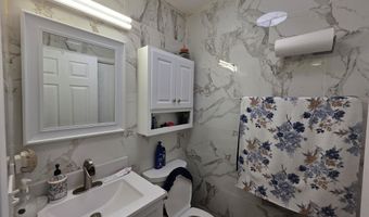 22 D Oyster Bay Rd 22, Absecon, NJ 08201