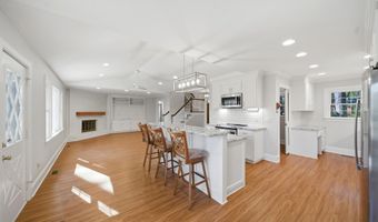 212 Runneymede Dr, Blythewood, SC 29016