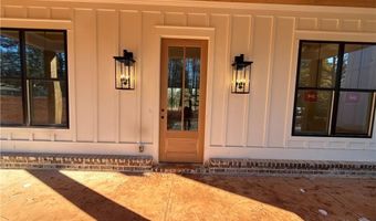 105 Melbourne Dr, Athens, GA 30606