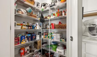 318 Pontoon Dr, Felton, DE 19943