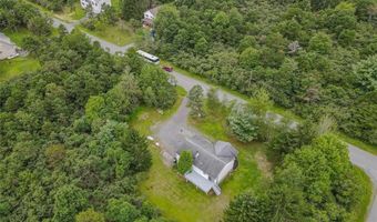 1842 Glacier Dr, Tunkhannock, PA 18610