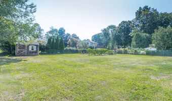 182 Episcopal Rd, Berlin, CT 06037
