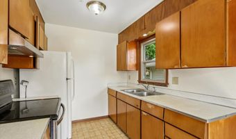 3803 Ontario St, Ames, IA 50014