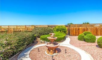 16048 Wintun Rd, Apple Valley, CA 92307