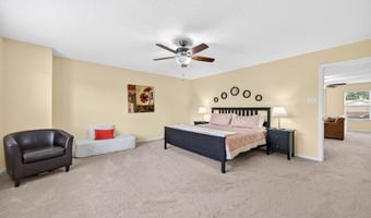 1811 Sonesta Ln, Indianapolis, IN 46217