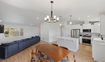 88362 PEDERSON Dr, Bandon, OR 97411