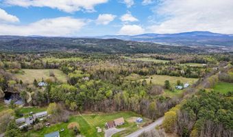1738 South Rd, Bradford, VT 05033