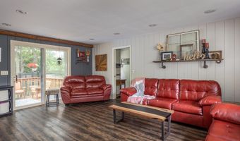 11 MEADOWBROOK Ct, Appleton, WI 54914