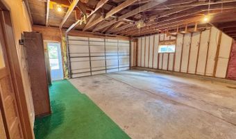 101 7th Ave NW, Bowman, ND 58623
