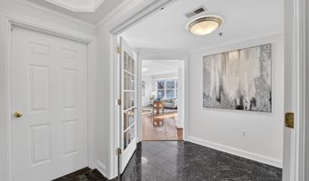 1555 N COLONIAL Ter 601, Arlington, VA 22209