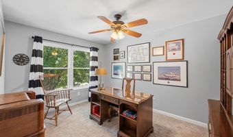 329 Gateford Dr, Ballwin, MO 63021