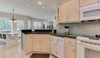 137 Golden Pond Ct, Aiken, SC 29803