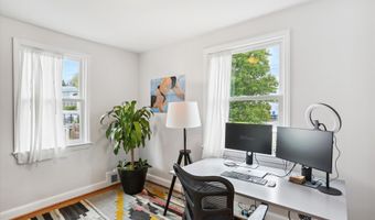 8810 LOWELL St, Bethesda, MD 20817