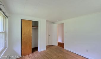 13 Birk St, Acra, NY 12405