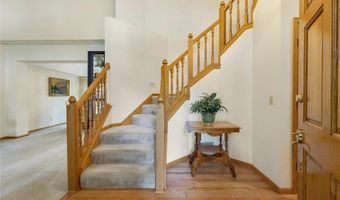 12068 Gantry Ln, Apple Valley, MN 55124