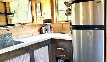 64 Dam Rd, Beddington, ME 04622