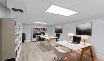 2 Oak Grove Blvd, North Providence, RI 02911