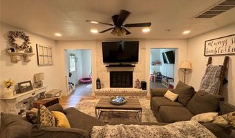 112 Mockingbird Ln, Chickasha, OK 73018