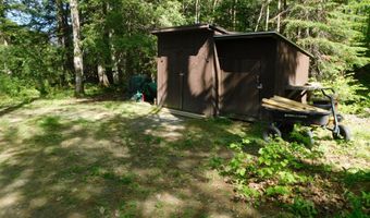51 Pond Road Rd, Abbot, ME 04406