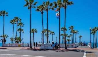 307 West St 103, Oceanside, CA 92054