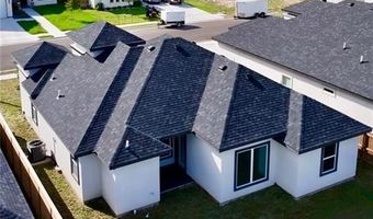 1004 Edgewood Dr, Alton, TX 78573