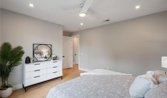 803 YATES St, Orlando, FL 32804